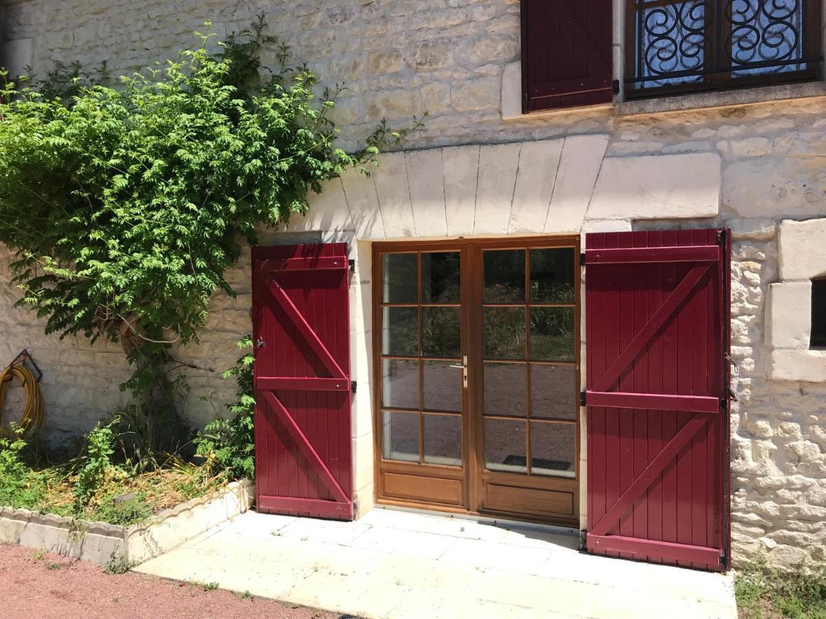 Chambre D'Hotes Des Gatines Berthegon Exterior foto